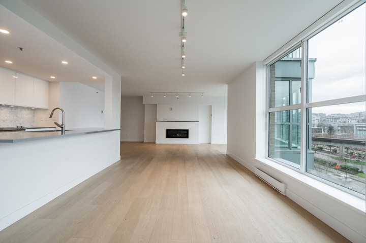 Photo 10 at 403 - 1188 Quebec Street, Downtown VE, Vancouver East