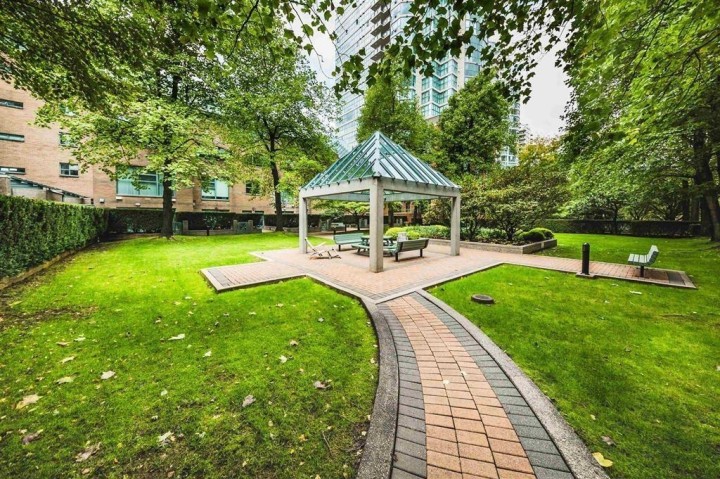 Photo 33 at 403 - 1188 Quebec Street, Downtown VE, Vancouver East