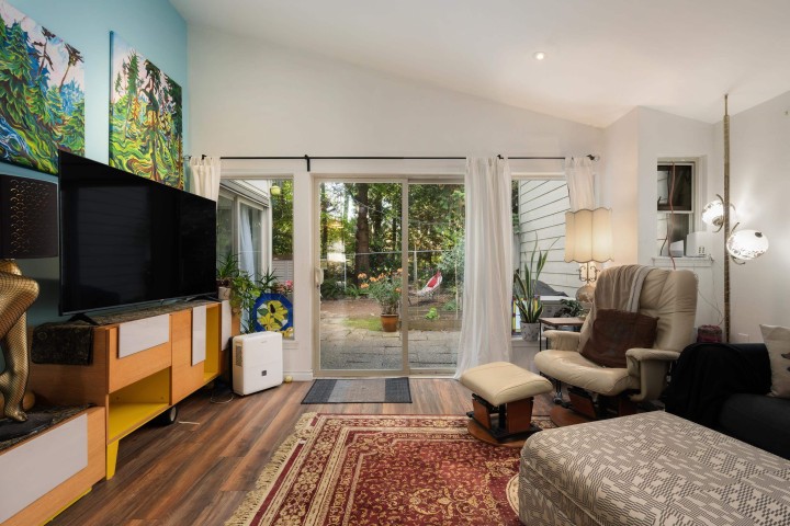 Photo 4 at 7355 Celista Drive, Champlain Heights, Vancouver East
