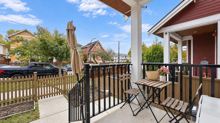 Photo 18 at 4985 Moss Street, Collingwood VE, Vancouver East