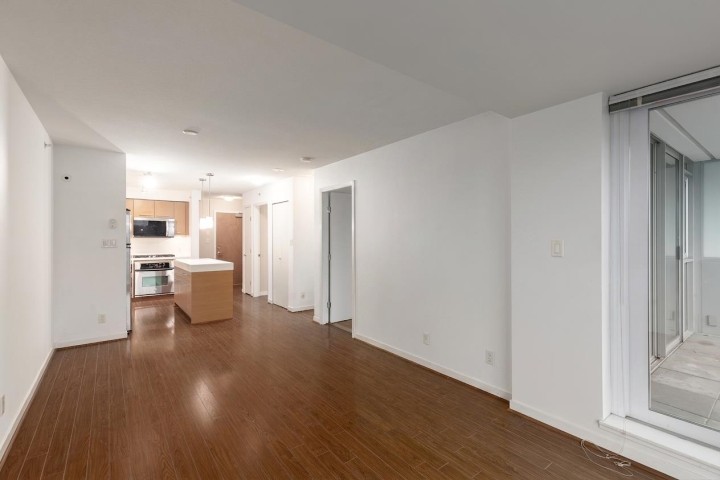 Photo 7 at 408 - 2770 Sophia Street, Mount Pleasant VE, Vancouver East