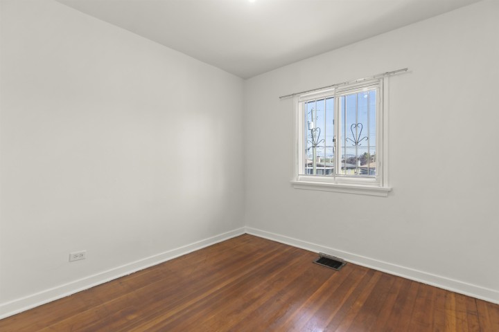 Photo 20 at 1060 Kelowna Street, Renfrew VE, Vancouver East