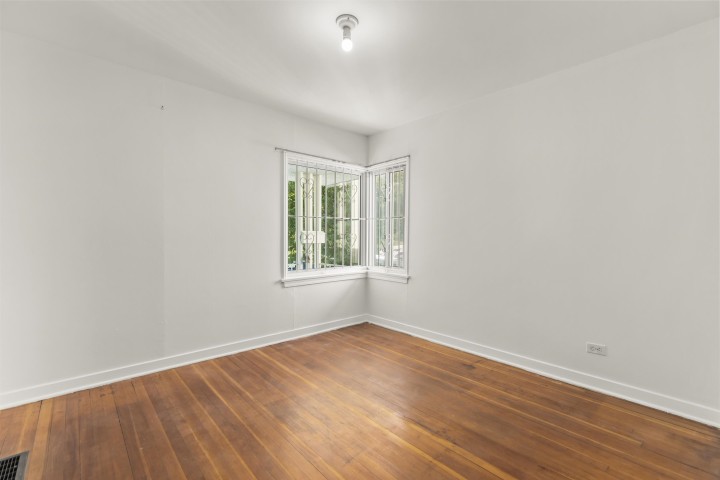 Photo 18 at 1060 Kelowna Street, Renfrew VE, Vancouver East