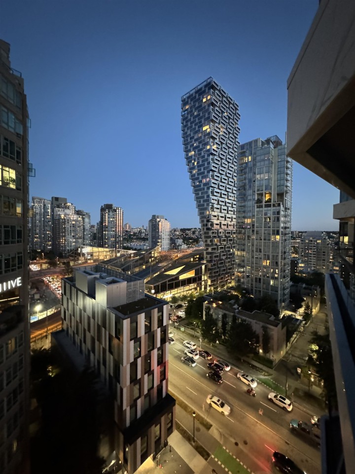 Photo 6 at 1207 - 889 Pacific Street, Downtown VW, Vancouver West