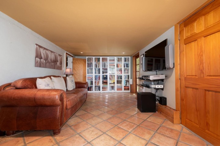 Photo 32 at 1104 Esquimalt Avenue, Ambleside, West Vancouver