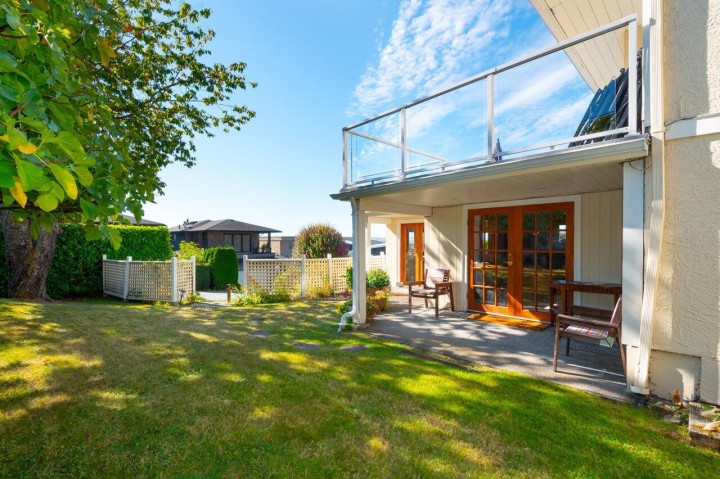 Photo 38 at 1104 Esquimalt Avenue, Ambleside, West Vancouver