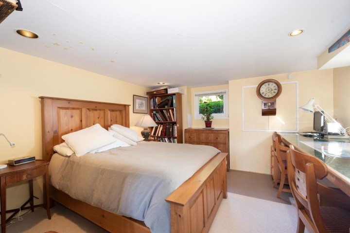 Photo 37 at 1104 Esquimalt Avenue, Ambleside, West Vancouver