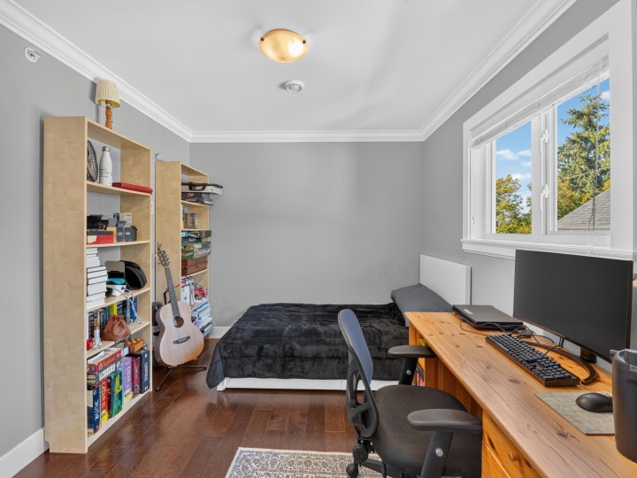 Photo 17 at 5502 Dundee Street, Collingwood VE, Vancouver East