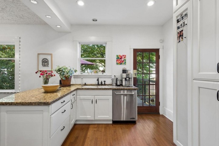 Photo 15 at 1791 E 7th Avenue, Grandview Woodland, Vancouver East