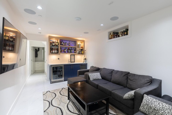 Photo 30 at 1342 E 60th Avenue, South Vancouver, Vancouver East