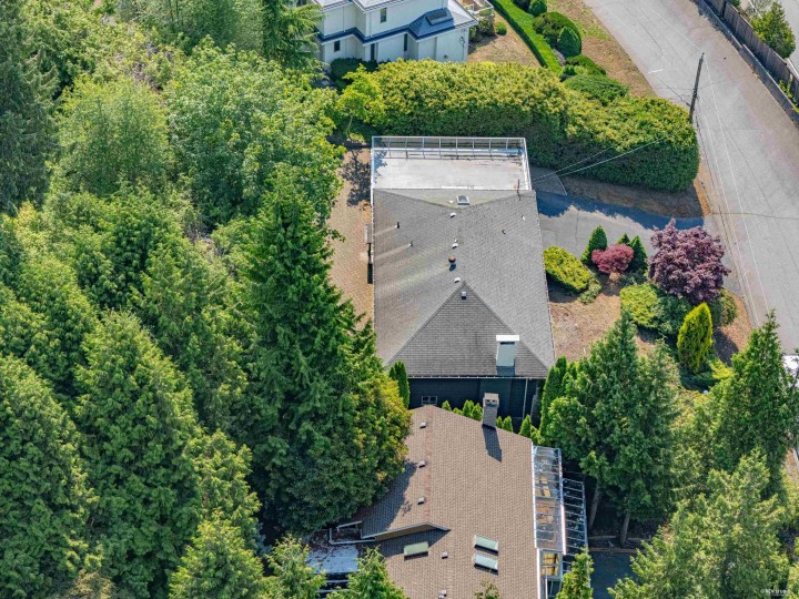 Photo 24 at 2615 Skilift Place, Chelsea Park, West Vancouver