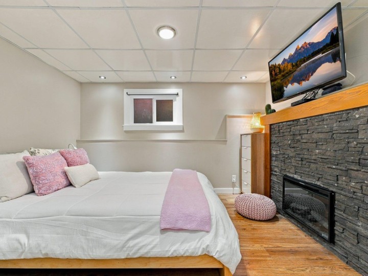 Photo 17 at 320 E 32nd Avenue, Main, Vancouver East