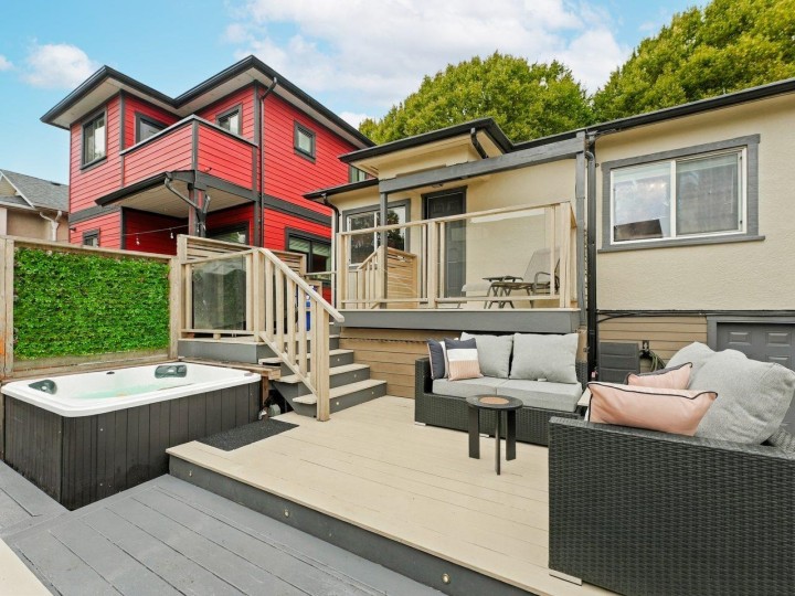 Photo 20 at 320 E 32nd Avenue, Main, Vancouver East