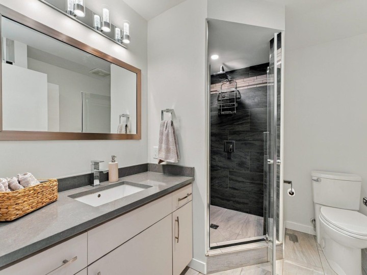 Photo 30 at 320 E 32nd Avenue, Main, Vancouver East