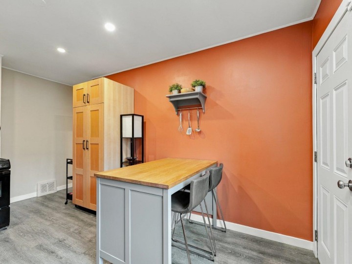 Photo 11 at 320 E 32nd Avenue, Main, Vancouver East