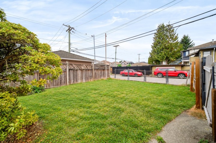 Photo 27 at 1685 E 55th Avenue, Fraserview VE, Vancouver East