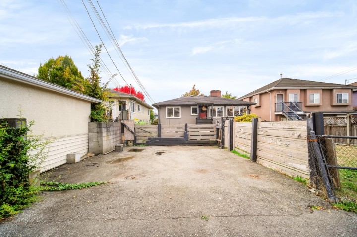 Photo 28 at 1685 E 55th Avenue, Fraserview VE, Vancouver East