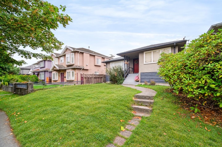 Photo 34 at 1685 E 55th Avenue, Fraserview VE, Vancouver East