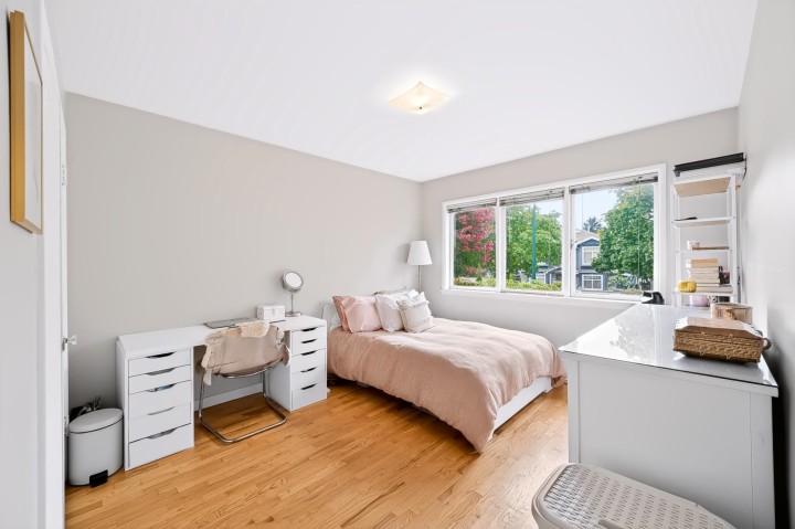 Photo 10 at 1685 E 55th Avenue, Fraserview VE, Vancouver East