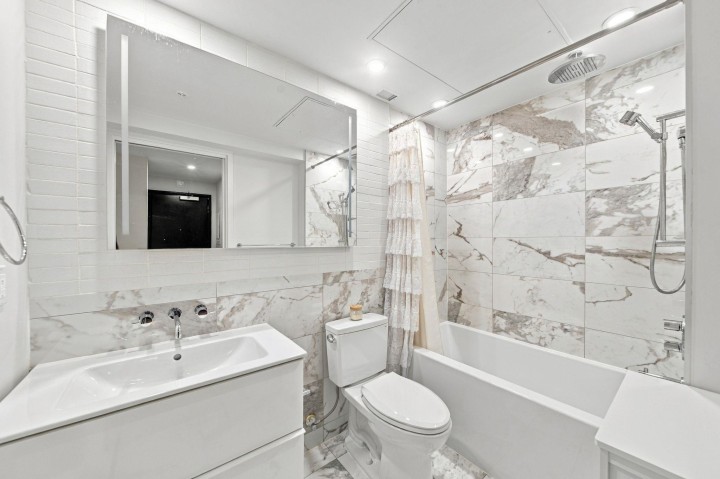 Photo 18 at 507 - 239 Keefer Street, Strathcona, Vancouver East