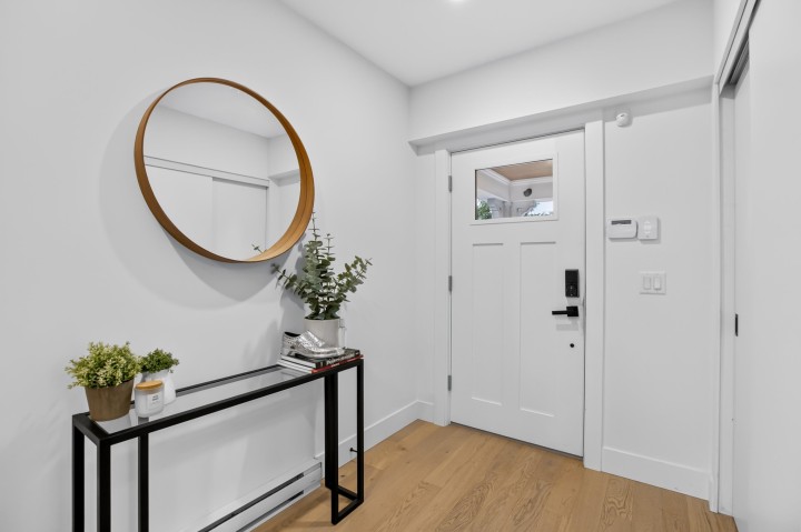 Photo 6 at 1444 E 30th Avenue, Knight, Vancouver East