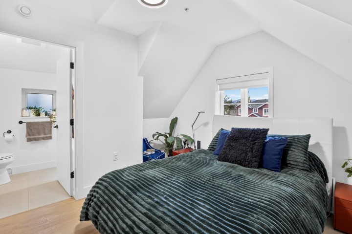 Photo 17 at 1444 E 30th Avenue, Knight, Vancouver East