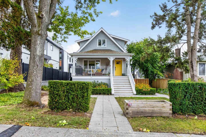 Photo 1 at 1444 E 30th Avenue, Knight, Vancouver East