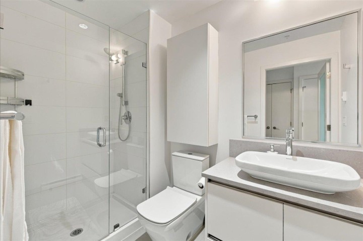 Photo 6 at 401 - 2141 E Hastings Street, Hastings, Vancouver East