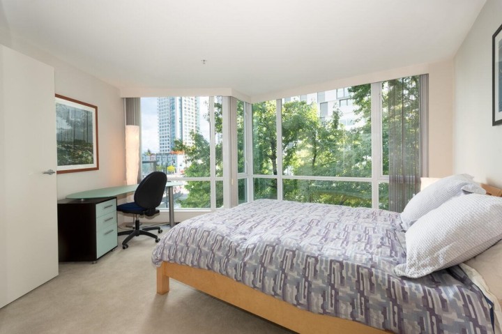Photo 17 at 203 - 499 Broughton Street, Coal Harbour, Vancouver West
