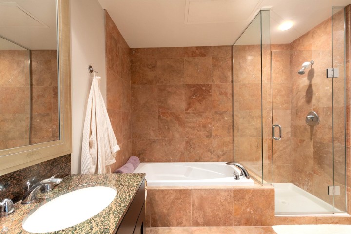 Photo 14 at 203 - 499 Broughton Street, Coal Harbour, Vancouver West
