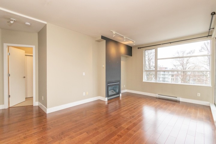Photo 10 at 612 - 2655 Cranberry Drive, Kitsilano, Vancouver West