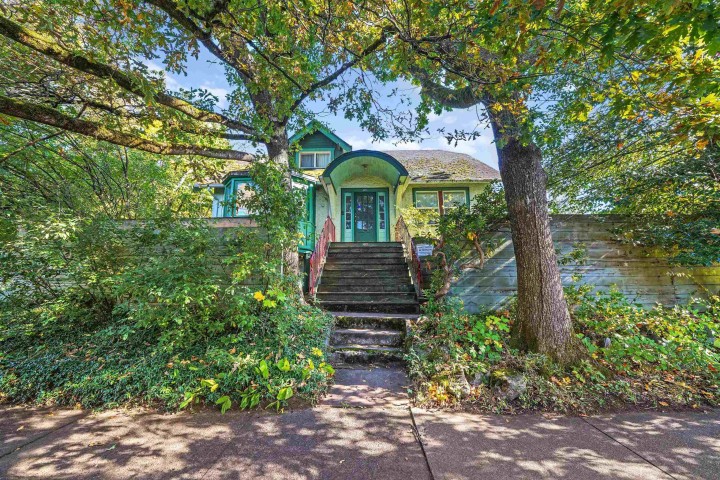 Photo 1 at 3500 Ash Street, Cambie, Vancouver West