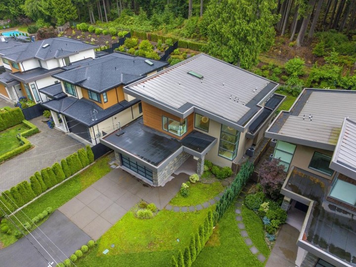 Photo 26 at 31 Glenmore Drive, Glenmore, West Vancouver