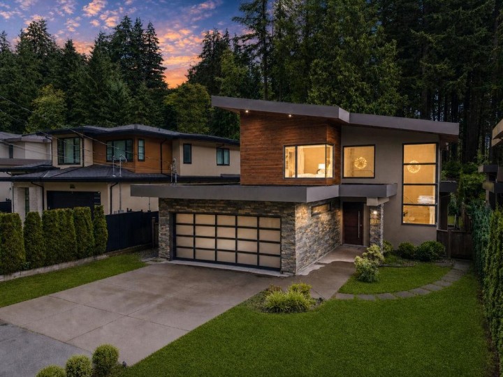 Photo 1 at 31 Glenmore Drive, Glenmore, West Vancouver