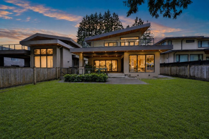 Photo 24 at 31 Glenmore Drive, Glenmore, West Vancouver