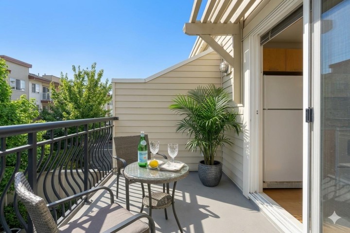 Photo 19 at 319 - 678 W 7th Avenue, Fairview VW, Vancouver West