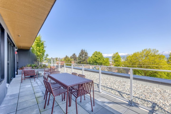 Photo 28 at 512 - 2471 St. George Street, Mount Pleasant VE, Vancouver East