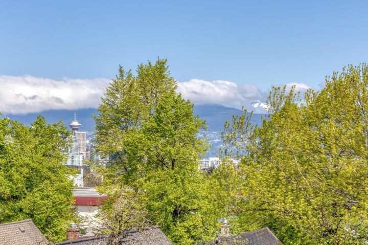 Photo 30 at 512 - 2471 St. George Street, Mount Pleasant VE, Vancouver East