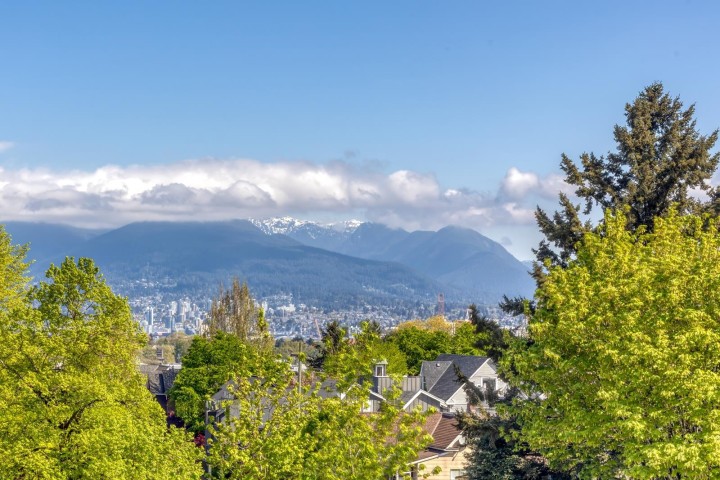 Photo 29 at 512 - 2471 St. George Street, Mount Pleasant VE, Vancouver East
