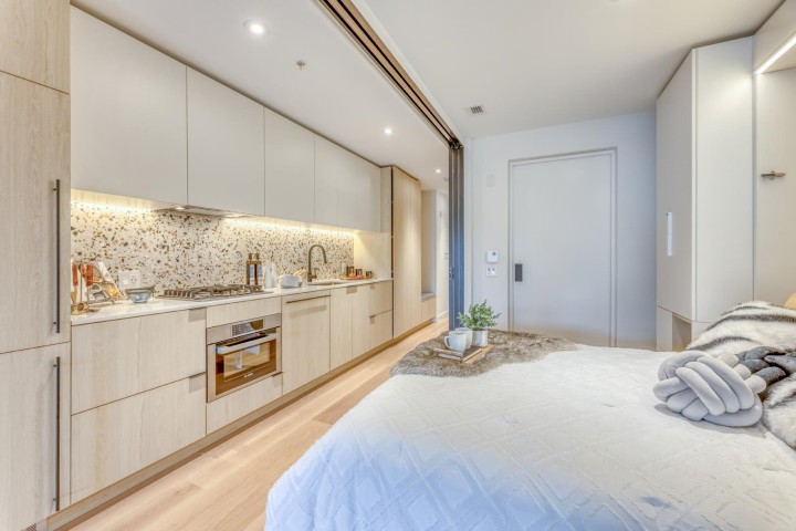 Photo 8 at 512 - 2471 St. George Street, Mount Pleasant VE, Vancouver East