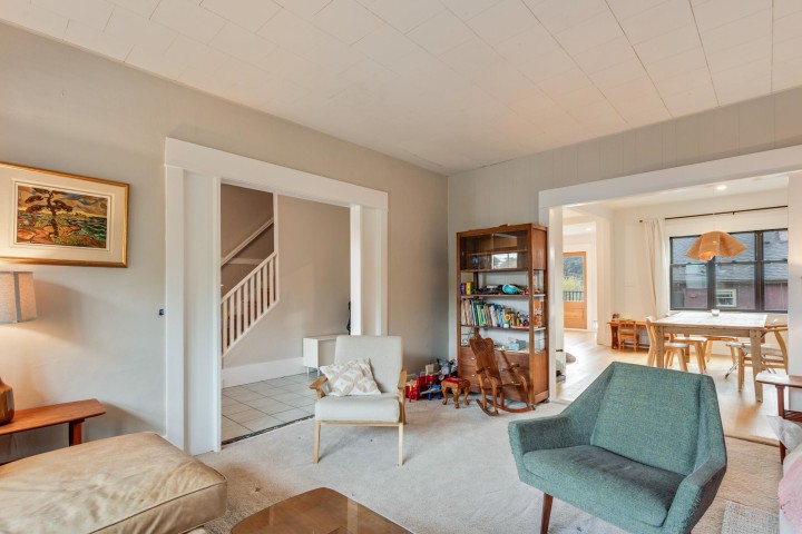 Photo 3 at 1444 Lakewood Drive, Grandview Woodland, Vancouver East