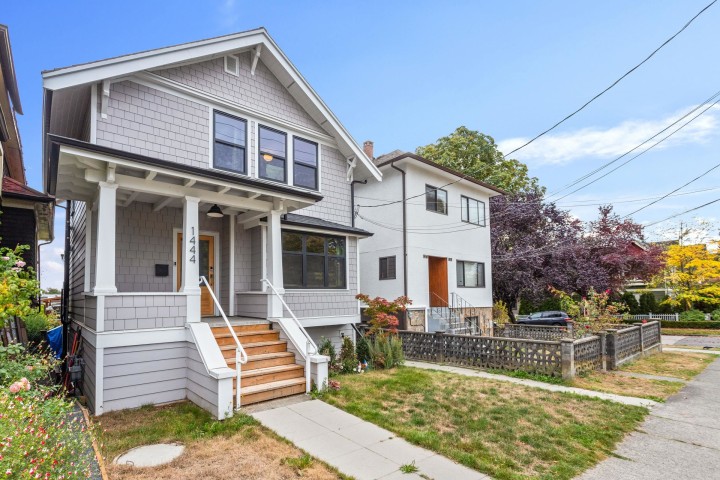Photo 1 at 1444 Lakewood Drive, Grandview Woodland, Vancouver East