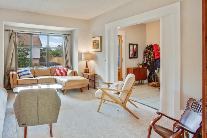 Photo 5 at 1444 Lakewood Drive, Grandview Woodland, Vancouver East