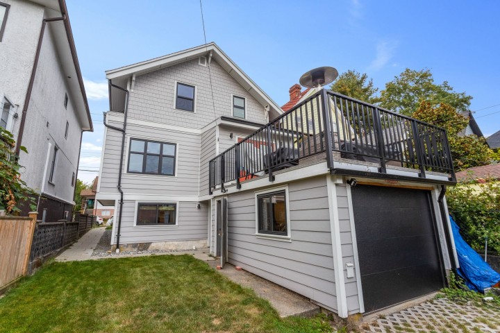 Photo 30 at 1444 Lakewood Drive, Grandview Woodland, Vancouver East