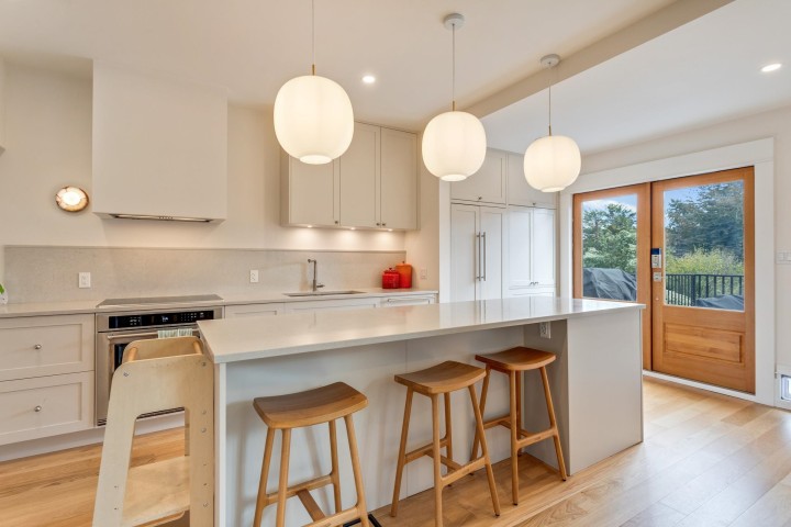 Photo 10 at 1444 Lakewood Drive, Grandview Woodland, Vancouver East