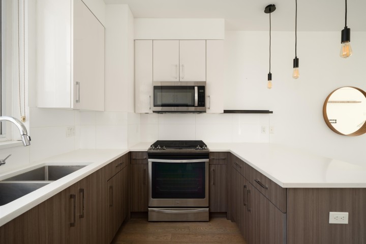 Photo 7 at 2337 Brunswick Street, Mount Pleasant VE, Vancouver East