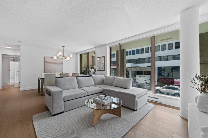 Photo 1 at 204 - 1633 W 8th Avenue, Fairview VW, Vancouver West