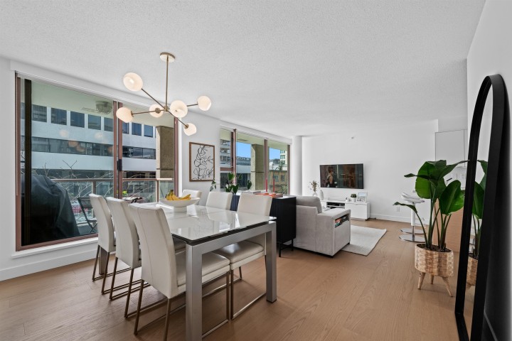 Photo 18 at 204 - 1633 W 8th Avenue, Fairview VW, Vancouver West