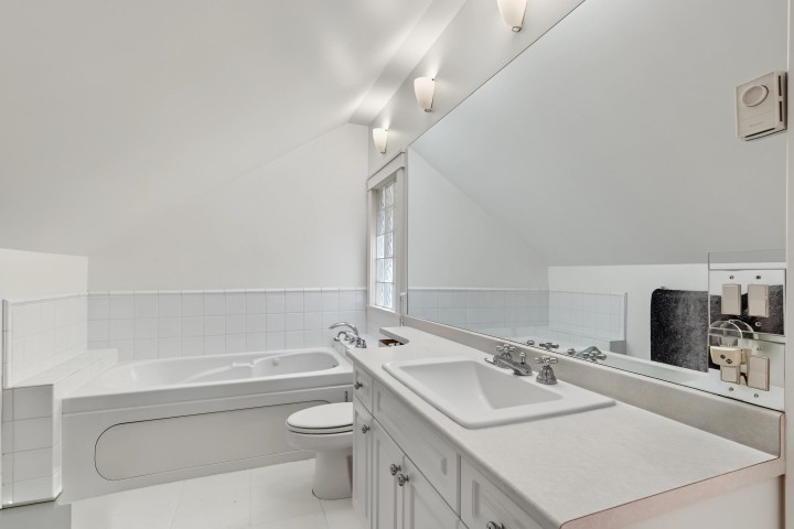 Photo 24 at 462 W 19th Avenue, Cambie, Vancouver West