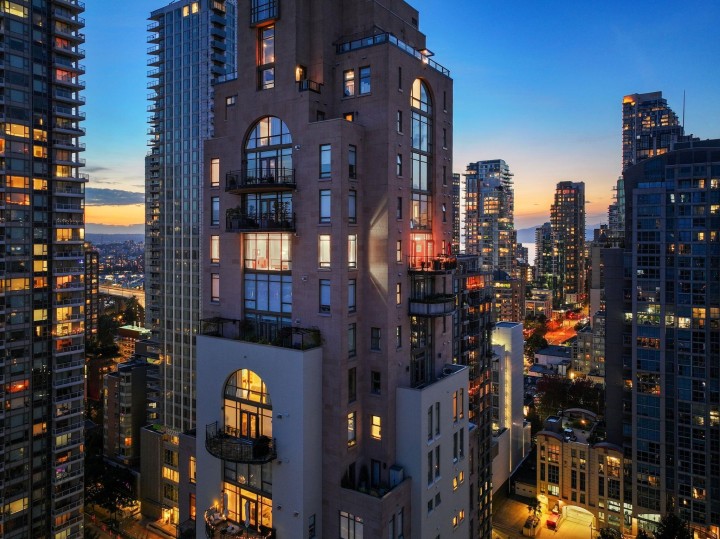 Photo 2 at 2600 - 1280 Richards Street, Yaletown, Vancouver West